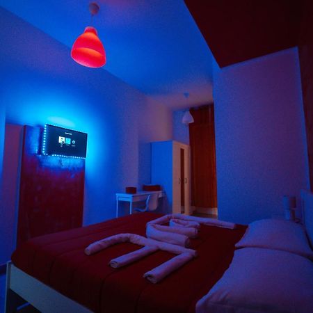 Hotel O Vic' Stritt' à Naples Extérieur photo