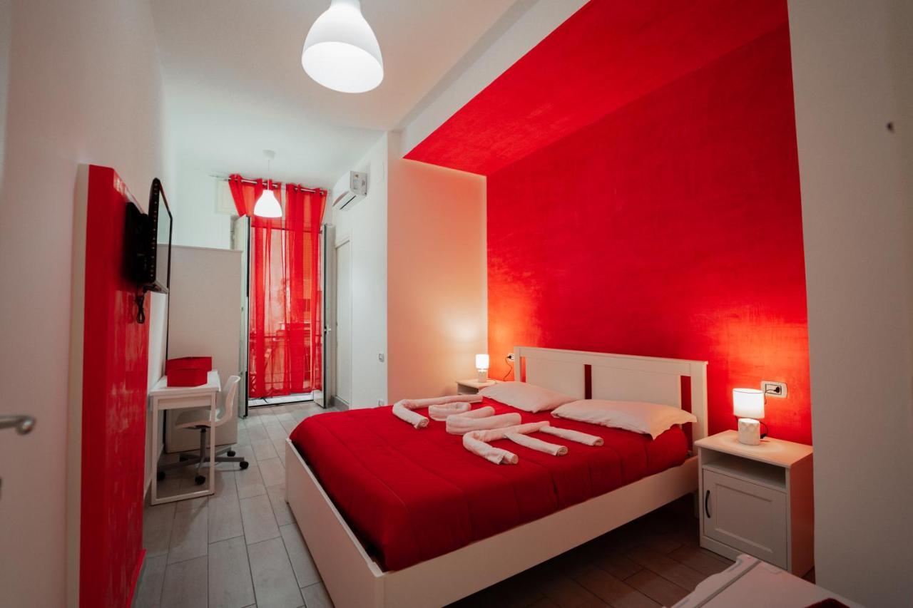 Hotel O Vic' Stritt' à Naples Extérieur photo