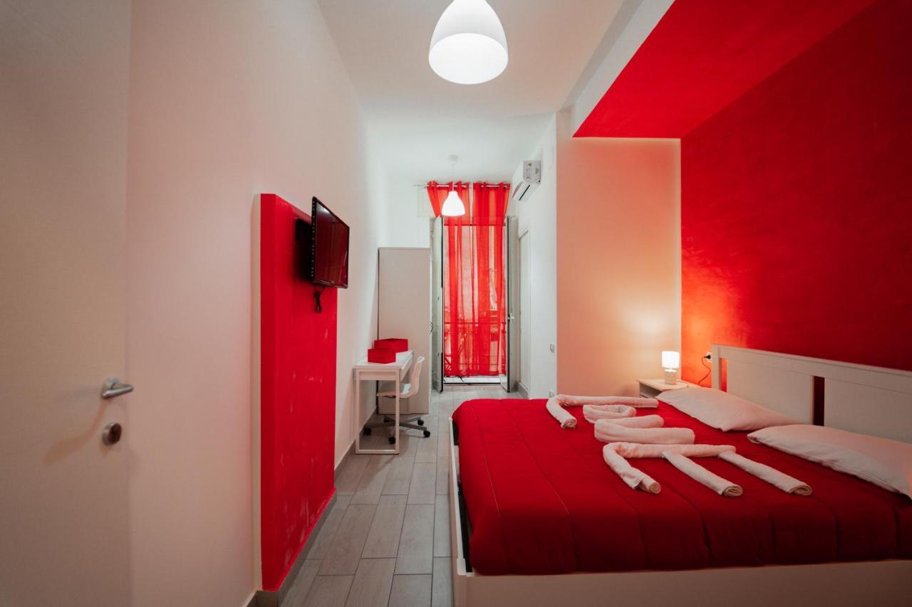 Hotel O Vic' Stritt' à Naples Extérieur photo
