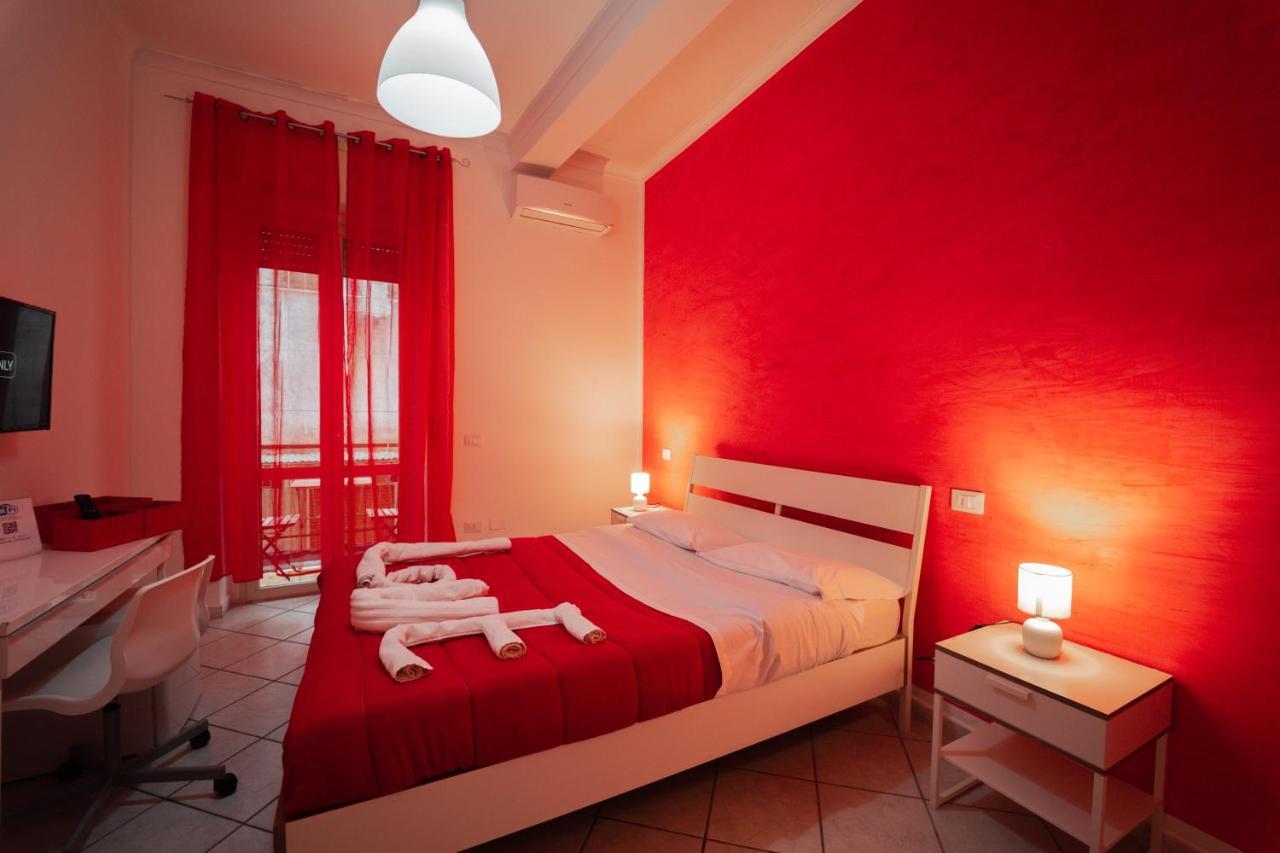 Hotel O Vic' Stritt' à Naples Extérieur photo